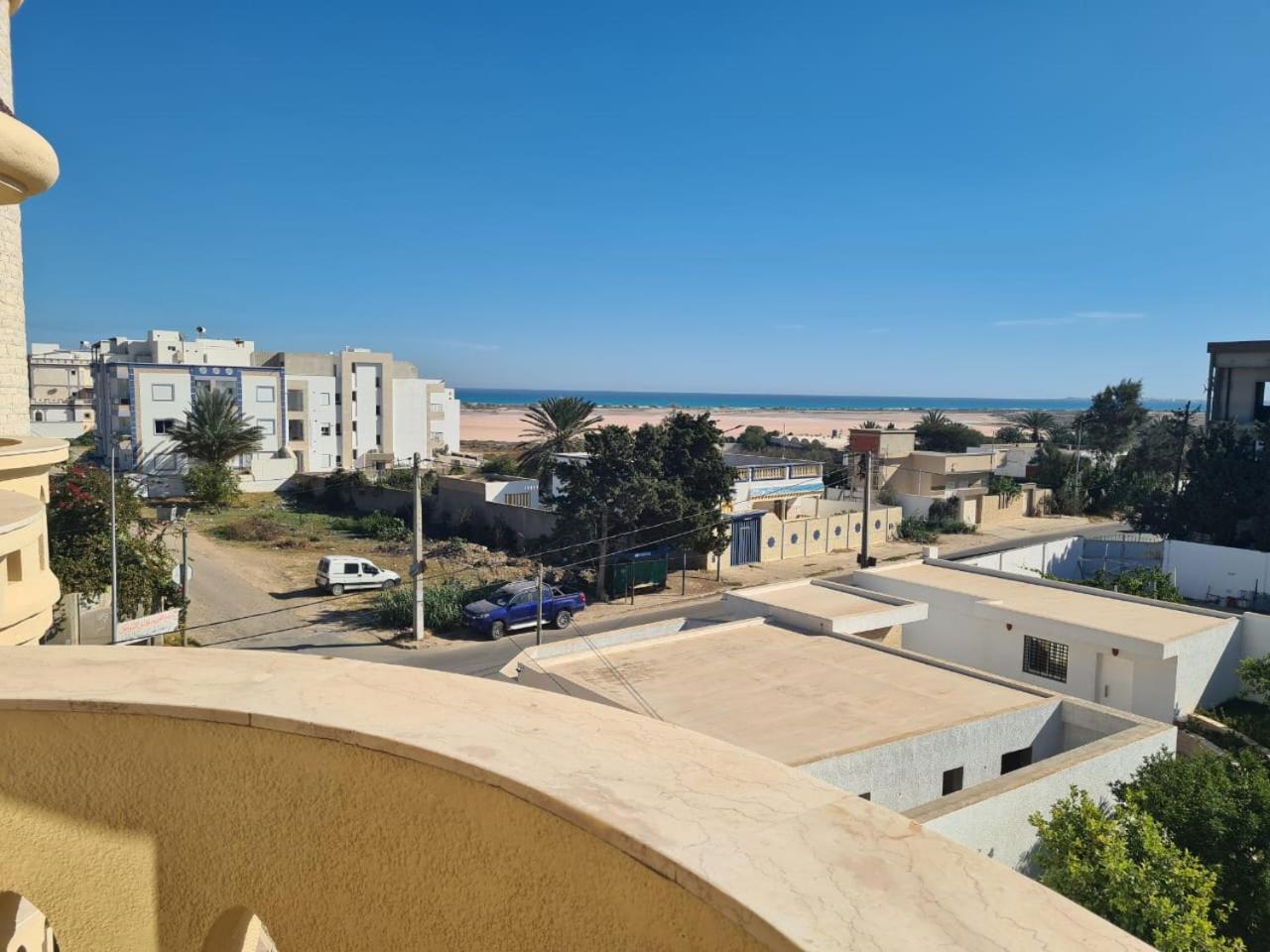 Mahdia - Baghdadi - Laourient Apartments, Restaurant, Cafe Exterior foto